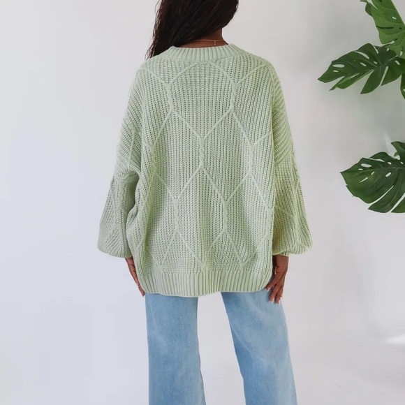 Grey Bandit Logan Sweater - Picture 2 of 7